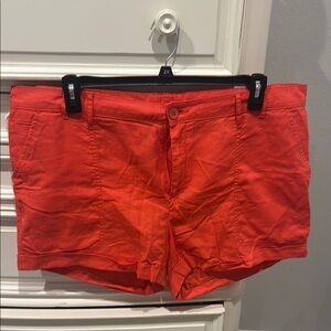 GAP Red Cargo Shorts Lightweight Summer Essential